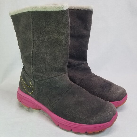 Nike Women's Pull on Suede Winter Boots  Brown & Pink Size 7 - Picture 1 of 8